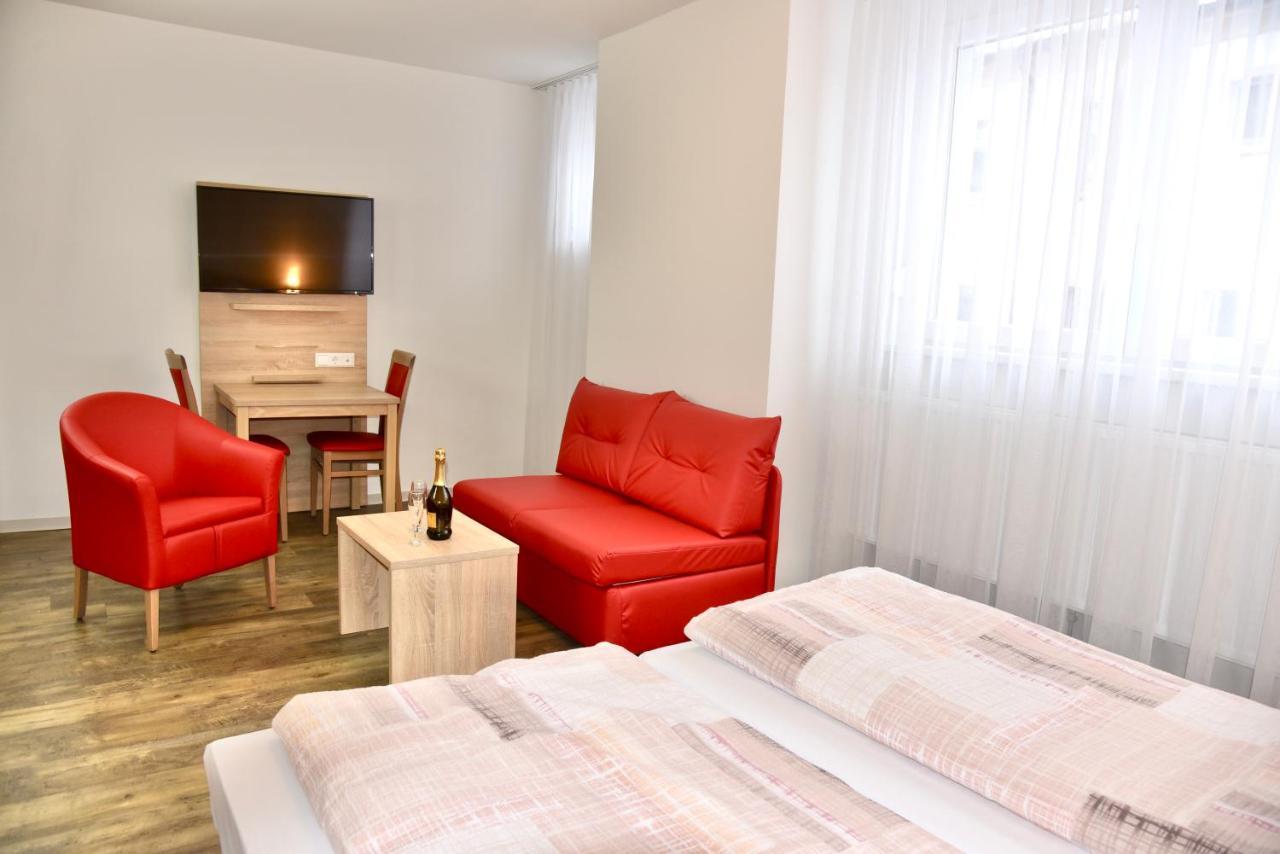 Hotel Da Sabino Зинген Екстериор снимка